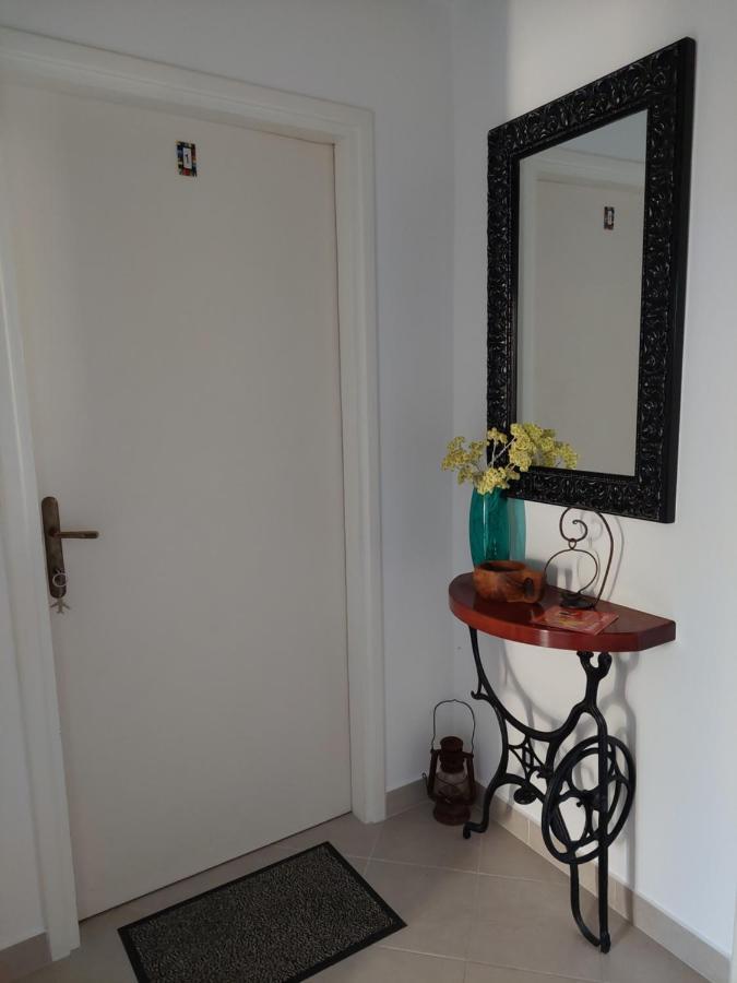 Apartment Roglic Rab Town Extérieur photo