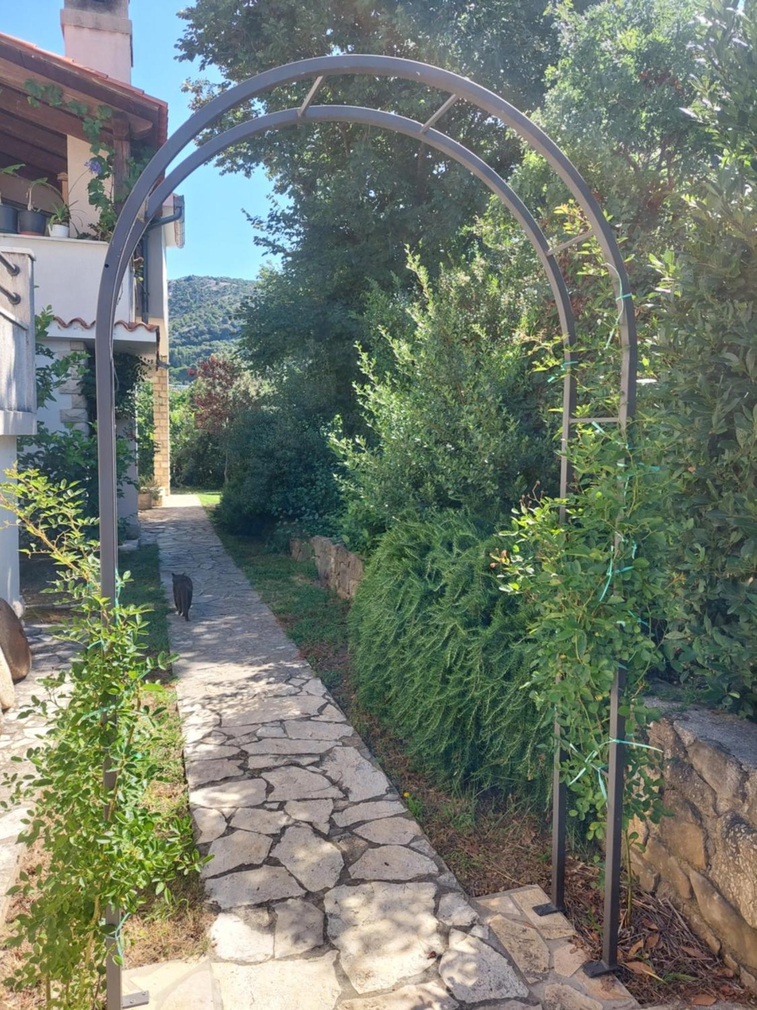 Apartment Roglic Rab Town Extérieur photo